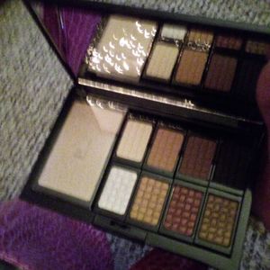 Make up pallet new